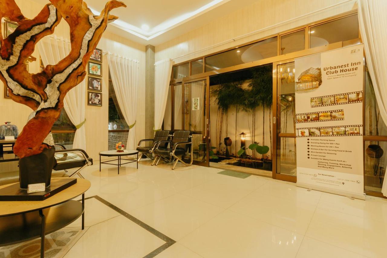 Urbanest Inn House Slipi ジャカルタ エクステリア 写真